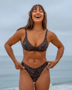 Bobby Bikini Top - Delfina