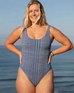 Naomi One Piece - Petra
