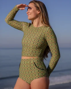 Palomar Crop Top Rashguard - Ecuador